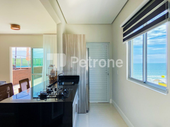 Imagem Imóvel com 3 Quartos à Venda, 185 m² em Palmas - Governador Celso Ramos