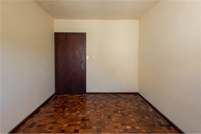 Imagem Imóvel com 2 Quartos à Venda, em Passo Da Areia - Porto Alegre Imagem Imóvel com 2 Quartos à Venda, em Passo Da Areia - Porto Alegre
