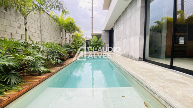 Imagem Casa com 3 Quartos à Venda, 300 m² em Sim - Feira De Santana