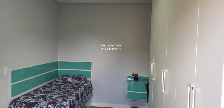 Imagem Sobrado com 4 Quartos à Venda,  em água Doce - Jundiaí