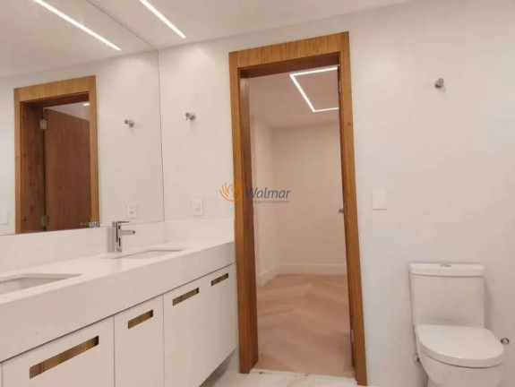 Imagem Imóvel com 4 Quartos à Venda, 468 m² em Cambuí - Campinas Imagem Imóvel com 4 Quartos à Venda, 468 m² em Cambuí - Campinas