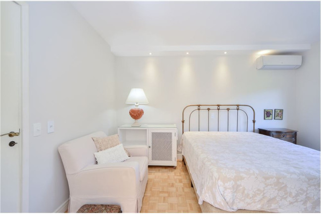 Imagem Apartamento com 2 Quartos à Venda, 121 m² em Morumbi - São Paulo Imagem Apartamento com 2 Quartos à Venda, 121 m² em Morumbi - São Paulo