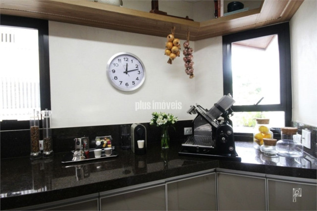 Imagem Apartamento com 3 Quartos à Venda, 190 m² em Jardim América - São Paulo Imagem Apartamento com 3 Quartos à Venda, 190 m² em Jardim América - São Paulo