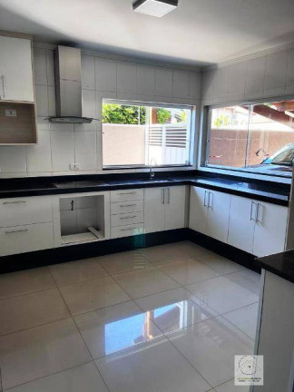Imagem Sobrado com 3 Quartos à Venda, 145 m² em Jardim Do Lago - Atibaia Imagem Sobrado com 3 Quartos à Venda, 145 m² em Jardim Do Lago - Atibaia