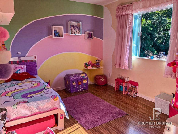 Imagem Casa com 4 Quartos à Venda, 188 m² em Tijuca - Teresópolis Imagem Casa com 4 Quartos à Venda, 188 m² em Tijuca - Teresópolis