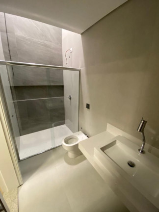 Imagem Casa com 3 Quartos à Venda, 238 m² em Jardim Higienópolis - Maringa