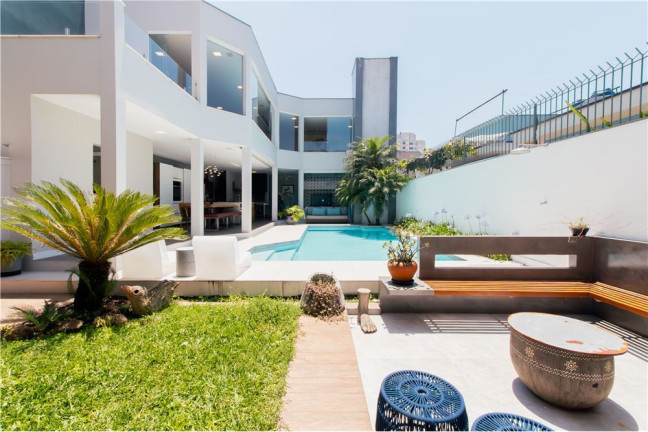 Casa com 4 Quartos à Venda, 660 m² em Tatuapé - São Paulo
