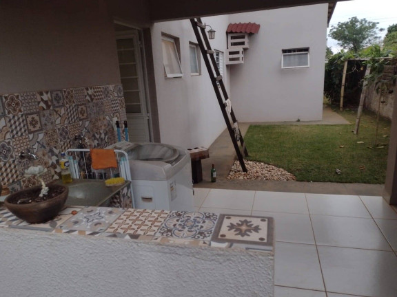 Imagem Casa com 3 Quartos à Venda, 900 m² em Bom Clima - Chapada Dos Guimarães