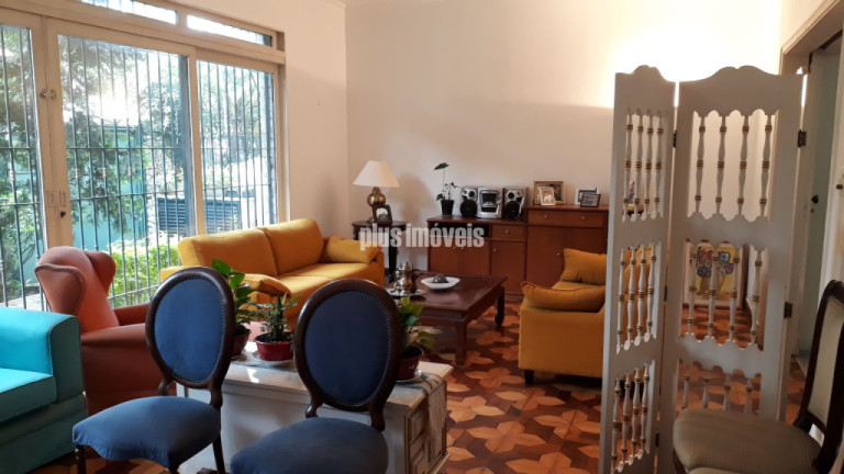 Imagem Casa com 3 Quartos à Venda, 451 m² em Jardim Paulista - São Paulo Imagem Casa com 3 Quartos à Venda, 451 m² em Jardim Paulista - São Paulo