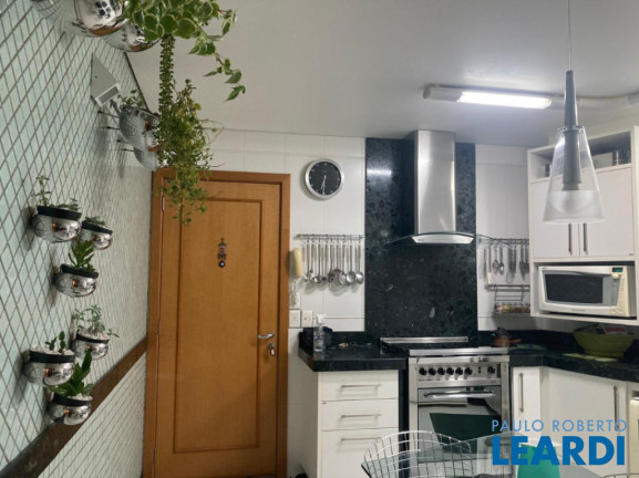 Imagem Apartamento com 4 Quartos à Venda, 230 m² em Vila Assunção - Santo André Imagem Apartamento com 4 Quartos à Venda, 230 m² em Vila Assunção - Santo André