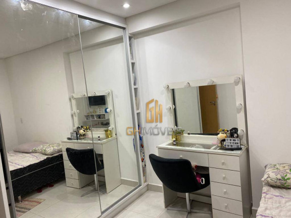 Imagem Imóvel com 4 Quartos à Venda, 152 m² em Vila Rosa - Goiânia