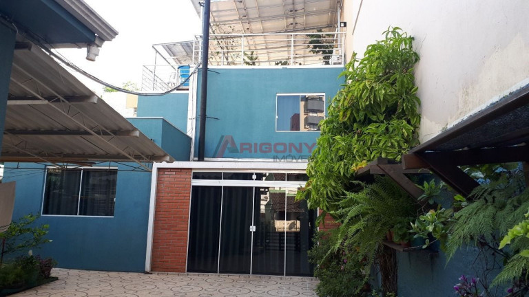Imagem Casa com 7 Quartos à Venda, 384 m² em Nossa Senhora Do Rosário - Santa Maria Imagem Casa com 7 Quartos à Venda, 384 m² em Nossa Senhora Do Rosário - Santa Maria