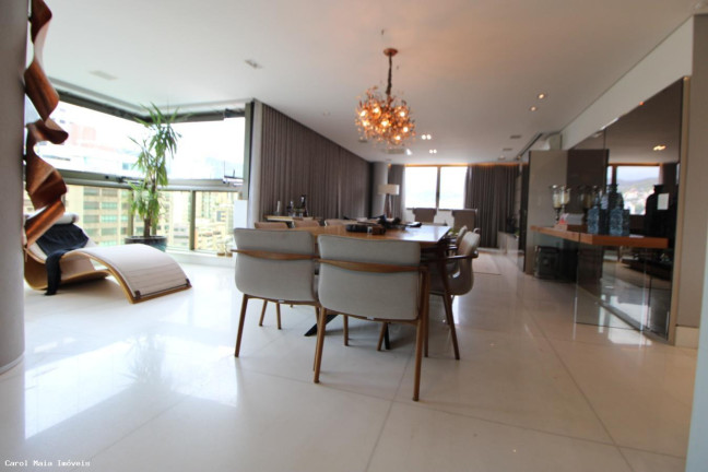 Imagem Apartamento com 4 Quartos à Venda, 228 m² em Savassi - Belo Horizonte Imagem Apartamento com 4 Quartos à Venda, 228 m² em Savassi - Belo Horizonte