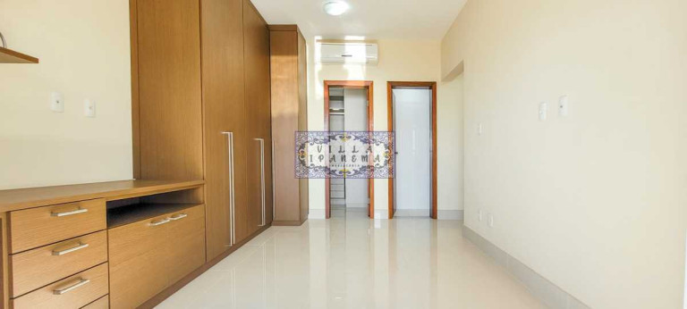 Imagem Imóvel com 5 Quartos à Venda, 650 m² em João Fernandes - Armação Dos Búzios
