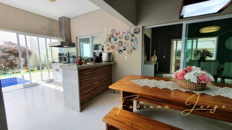Imagem Casa de Condomínio com 3 Quartos à Venda, 236 m² em Swiss Park - Campinas Imagem Casa de Condomínio com 3 Quartos à Venda, 236 m² em Swiss Park - Campinas