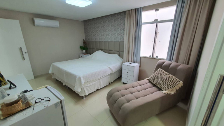 Imagem Casa com 5 Quartos à Venda, 225 m² em Atalaia - Aracaju Imagem Casa com 5 Quartos à Venda, 225 m² em Atalaia - Aracaju