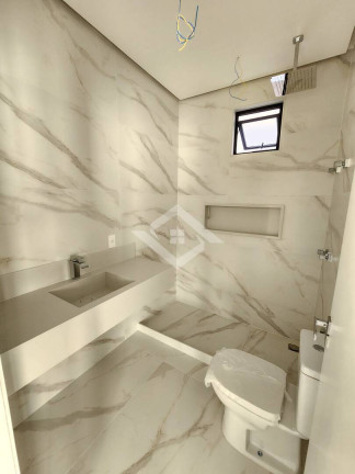 Imagem Casa com 5 Quartos à Venda, 380 m² em Barra Da Tijuca - Rio De Janeiro Imagem Casa com 5 Quartos à Venda, 380 m² em Barra Da Tijuca - Rio De Janeiro