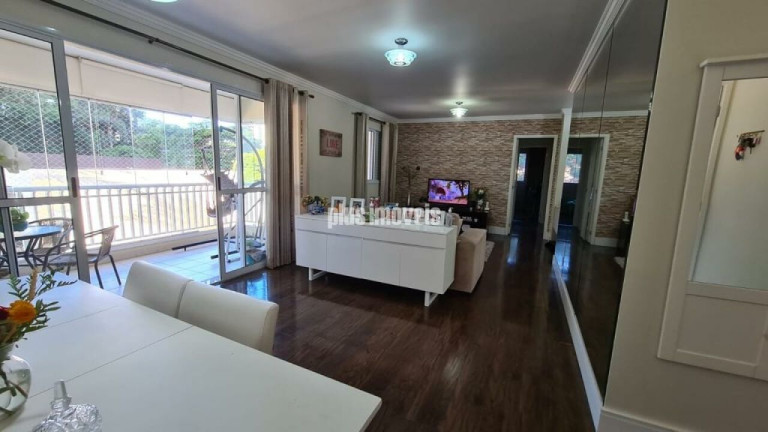 Apartamento com 3 Quartos à Venda, 121 m² em Granja Julieta - São Paulo