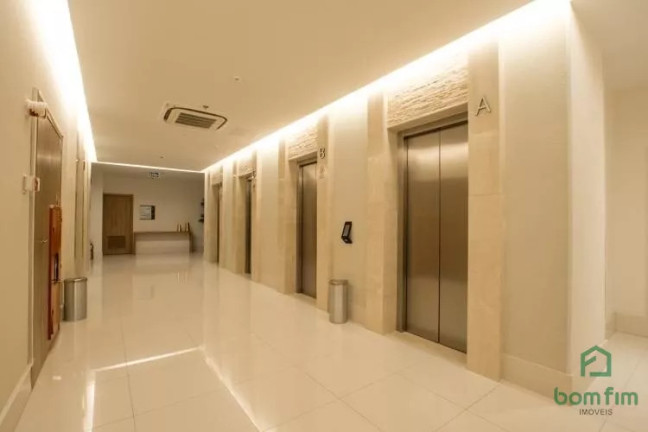 Imagem Sala Comercial à Venda, 53 m² em Santana - Porto Alegre Imagem Sala Comercial à Venda, 53 m² em Santana - Porto Alegre