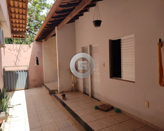 Imagem Casa com 5 Quartos para Alugar, 420 m² em Centro - Montes Claros Imagem Casa com 5 Quartos para Alugar, 420 m² em Centro - Montes Claros