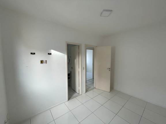 Imagem Apartamento com 3 Quartos à Venda, 75 m² em Imbuí - Salvador Imagem Apartamento com 3 Quartos à Venda, 75 m² em Imbuí - Salvador