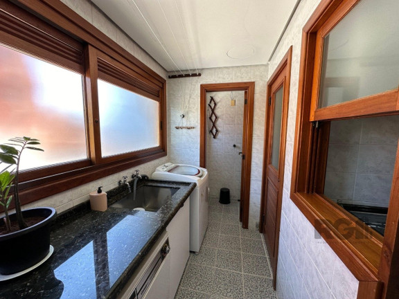 Imagem Apartamento com 3 Quartos à Venda, 172 m² em Jardim Lindóia - Porto Alegre