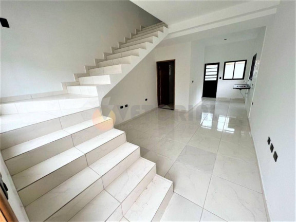 Imagem Sobrado com 2 Quartos à Venda, 75 m² em Porto Novo - Caraguatatuba