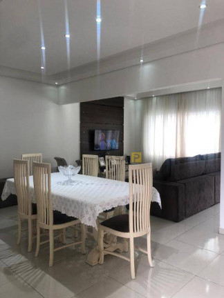 Imagem Casa com 3 Quartos à Venda, 237 m² em Jardim Santana - Americana Imagem Casa com 3 Quartos à Venda, 237 m² em Jardim Santana - Americana