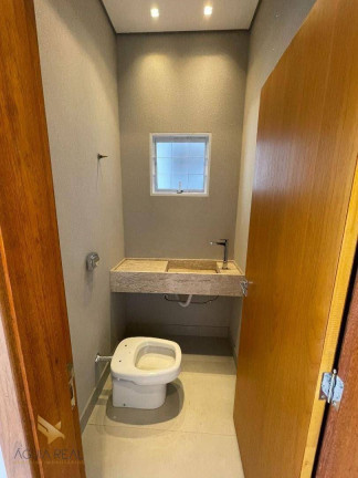 Imagem Casa com 3 Quartos à Venda, 172 m² em São Francisco - Campo Grande