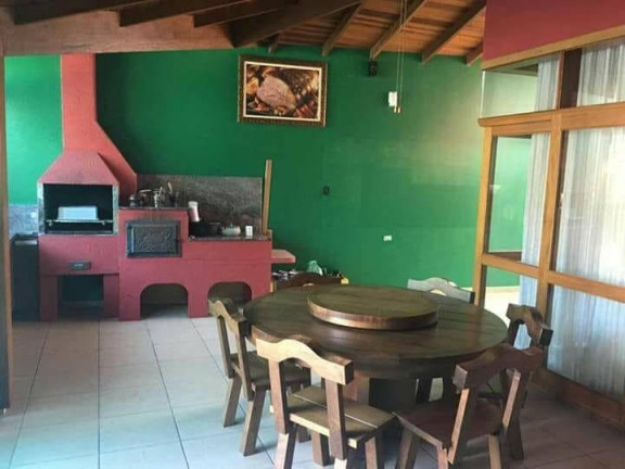 Imagem Sobrado com 4 Quartos à Venda, 414 m² em Prainha - Caraguatatuba Imagem Sobrado com 4 Quartos à Venda, 414 m² em Prainha - Caraguatatuba