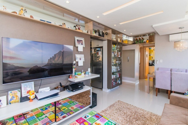 Imagem Imóvel com 2 Quartos à Venda, 65 m² em Jardim Planalto - Porto Alegre Imagem Imóvel com 2 Quartos à Venda, 65 m² em Jardim Planalto - Porto Alegre