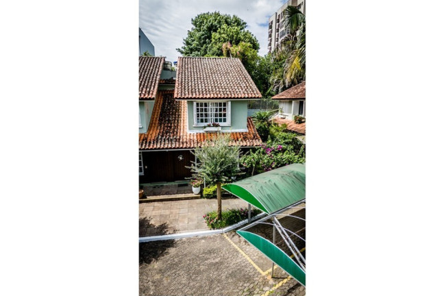 Imagem Casa com 2 Quartos à Venda, 80 m² em Tristeza - Porto Alegre