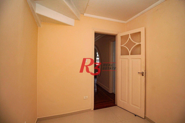 Imagem Casa com 4 Quartos à Venda ou Locação, 212 m² em Gonzaga - Santos