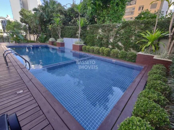 Imagem Apartamento com 2 Quartos à Venda, 71 m² em Centro - Florianópolis