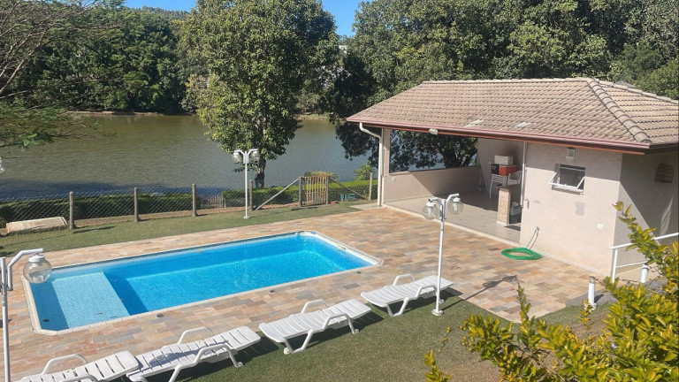 Imagem Sobrado com 4 Quartos à Venda, 400 m² em Jardim Das Palmeiras - Bragança Paulista Imagem Sobrado com 4 Quartos à Venda, 400 m² em Jardim Das Palmeiras - Bragança Paulista