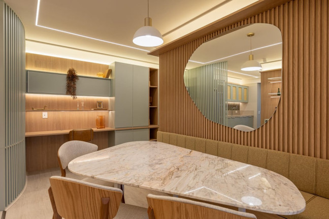 Imagem Apartamento com 2 Quartos à Venda, 164 m² em Ahú - Curitiba