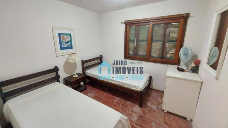 Imagem Casa com 3 Quartos à Venda, 560 m² em Centro - Balneário Pinhal