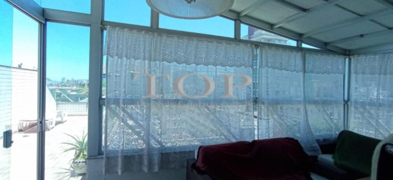 Imagem Cobertura com 3 Quartos à Venda, 190 m² em Enseada - Guarujá