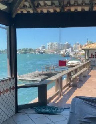 Imagem Casa com 4 Quartos à Venda, 400 m² em Centro - Guarapari