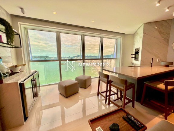 Imagem Apartamento com 3 Quartos à Venda, 173 m² em Pioneiros - Balneário Camboriú Imagem Apartamento com 3 Quartos à Venda, 173 m² em Pioneiros - Balneário Camboriú