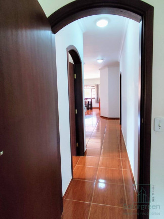 Imagem Chácara com 6 Quartos à Venda, 447 m² em Jardim Alvorada - Piracaia