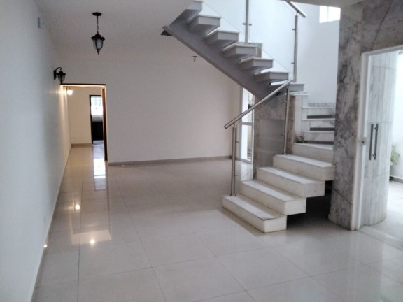 Imagem Casa com 3 Quartos à Venda, 300 m² em Planalto Paulista - São Paulo Imagem Casa com 3 Quartos à Venda, 300 m² em Planalto Paulista - São Paulo