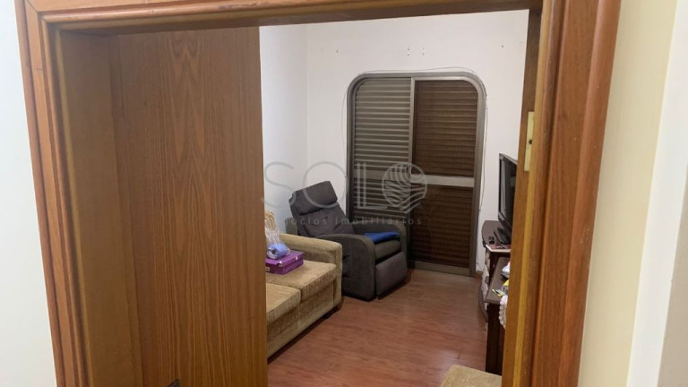 Imagem Apartamento com 3 Quartos à Venda, 188 m² em Centro - Araraquara Imagem Apartamento com 3 Quartos à Venda, 188 m² em Centro - Araraquara