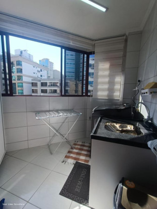 Imagem Apartamento com 3 Quartos para Temporada, 100 m² em Meia Praia - Itapema Imagem Apartamento com 3 Quartos para Temporada, 100 m² em Meia Praia - Itapema