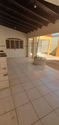 Imagem Casa com 3 Quartos à Venda, 300 m² em Cristo Rei - Várzea Grande