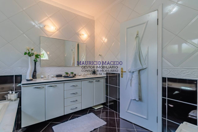 Imagem Casa com 4 Quartos à Venda, 486 m² em Alphaville - Santana De Parnaíba Imagem Casa com 4 Quartos à Venda, 486 m² em Alphaville - Santana De Parnaíba