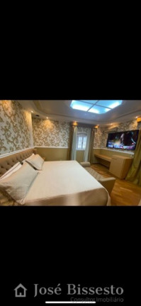 Imagem Casa com 5 Quartos à Venda, 980 m² em Granja Viana - Carapicuiba