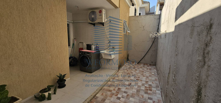 Imagem Casa com 3 Quartos à Venda, 266 m² em Vargem Pequena - Rio De Janeiro Imagem Casa com 3 Quartos à Venda, 266 m² em Vargem Pequena - Rio De Janeiro