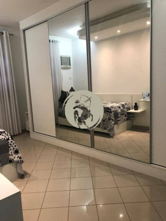 Imagem Casa com 3 Quartos à Venda, 135 m² em Ponta Da Praia - Santos Imagem Casa com 3 Quartos à Venda, 135 m² em Ponta Da Praia - Santos