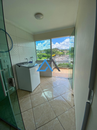 Imagem Casa com 6 Quartos à Venda, 230 m² em Luiz Fagundes - Mairiporã Imagem Casa com 6 Quartos à Venda, 230 m² em Luiz Fagundes - Mairiporã